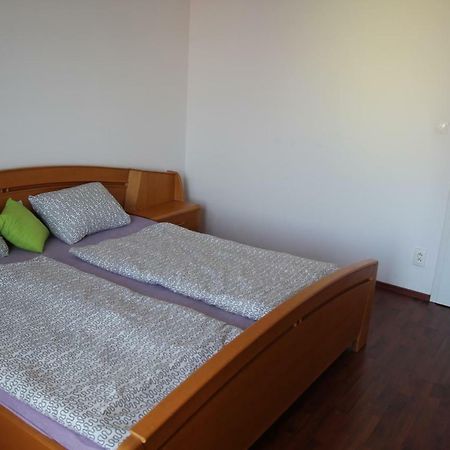 Halex 3 Apartment Bojná Exterior photo